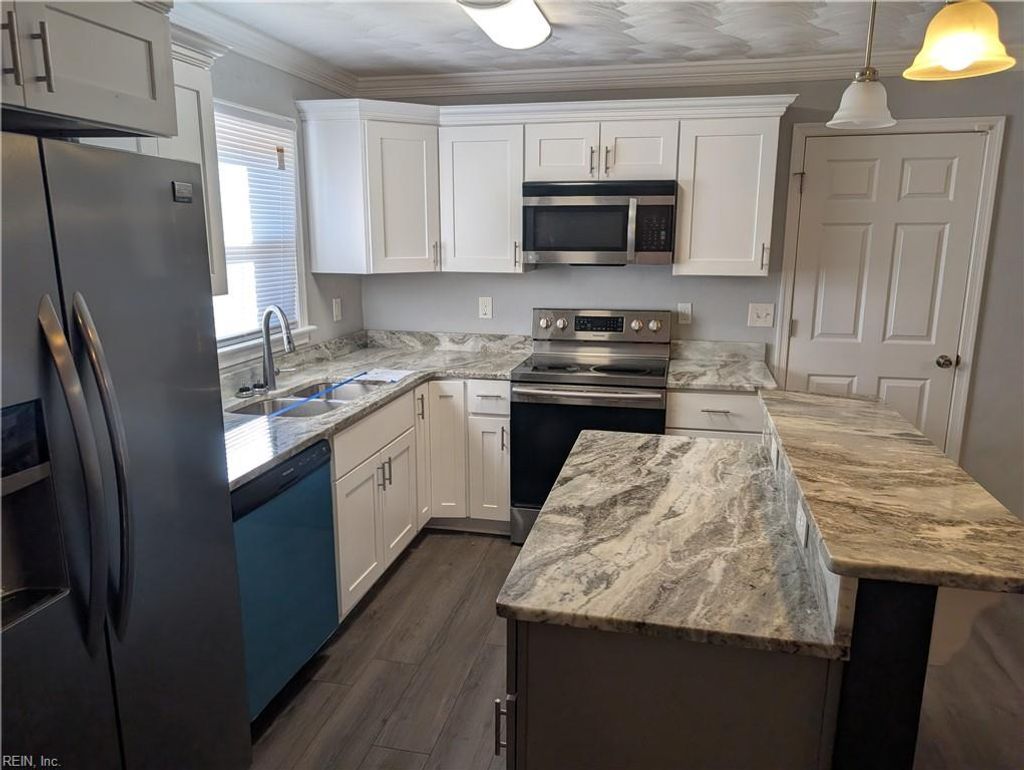 Photo of 2821 High Street, Portsmouth, VA 23707 (MLS # 10619365)