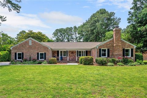 4252 Country Club CIR Virginia Beach VA 23455