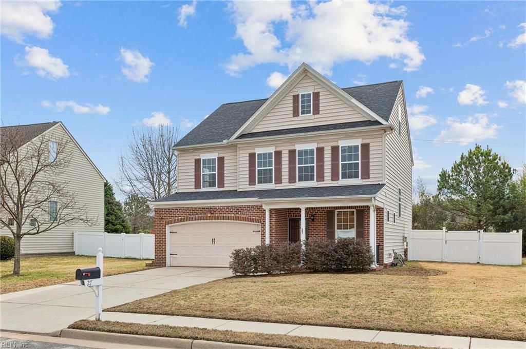 Photo of 27 Hampshire Glen Parkway, Hampton, VA 23669 (MLS # 10624929)