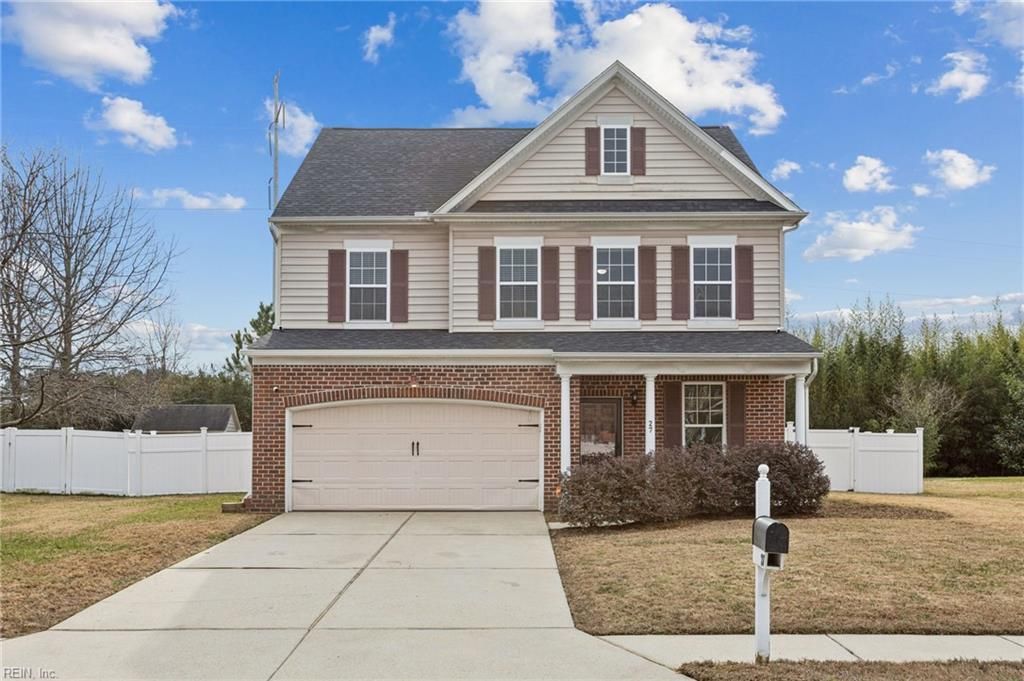 Photo of 27 Hampshire Glen Parkway, Hampton, VA 23669 (MLS # 10624929)
