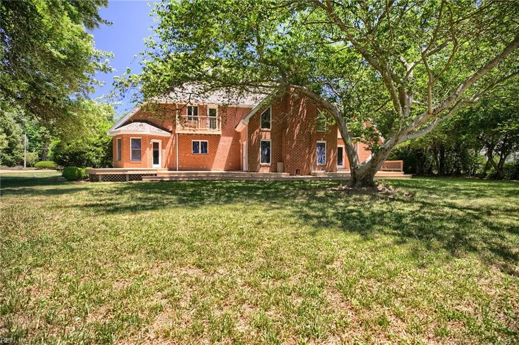 Photo of 5508 York Haven Lane, Gloucester, VA 23061 (MLS # 10637078)