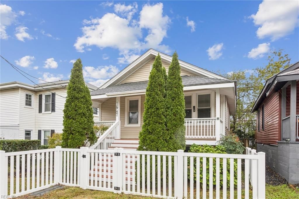 Photo of 1547 Chela Avenue, Norfolk, VA 23503 (MLS # 10608121)