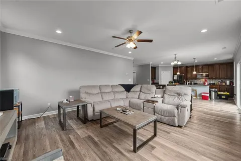 MLS: 10581883
