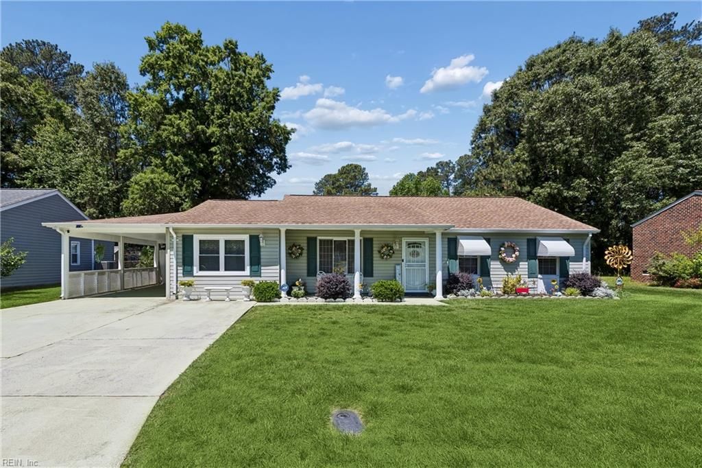 Photo of 25 Old Church Circle, Portsmouth, VA 23703 (MLS # 10635112)