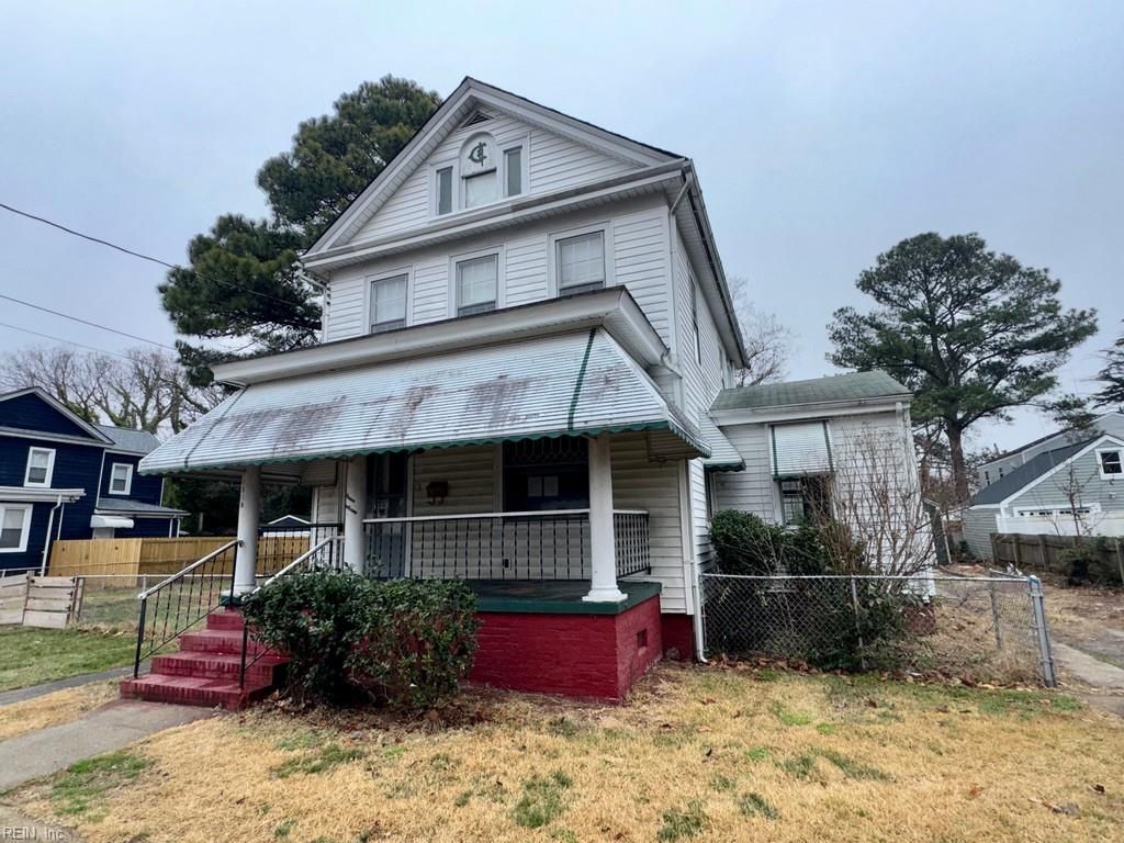 Photo of 1519 Lansing Avenue, Portsmouth, VA 23704 (MLS # 10624911)