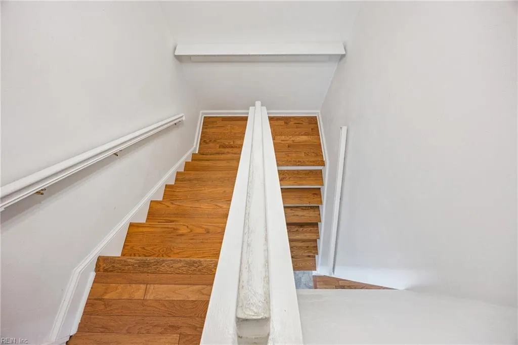 Portsmouth, Virginia 23703, United States, 3 Bedrooms Bedrooms, ,3 BathroomsBathrooms,Residential,Active,173521