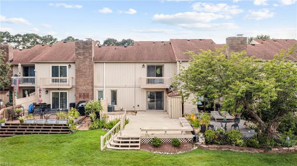 Portsmouth, Virginia 23703, United States, 3 Bedrooms Bedrooms, ,3 BathroomsBathrooms,Residential,Active,173521