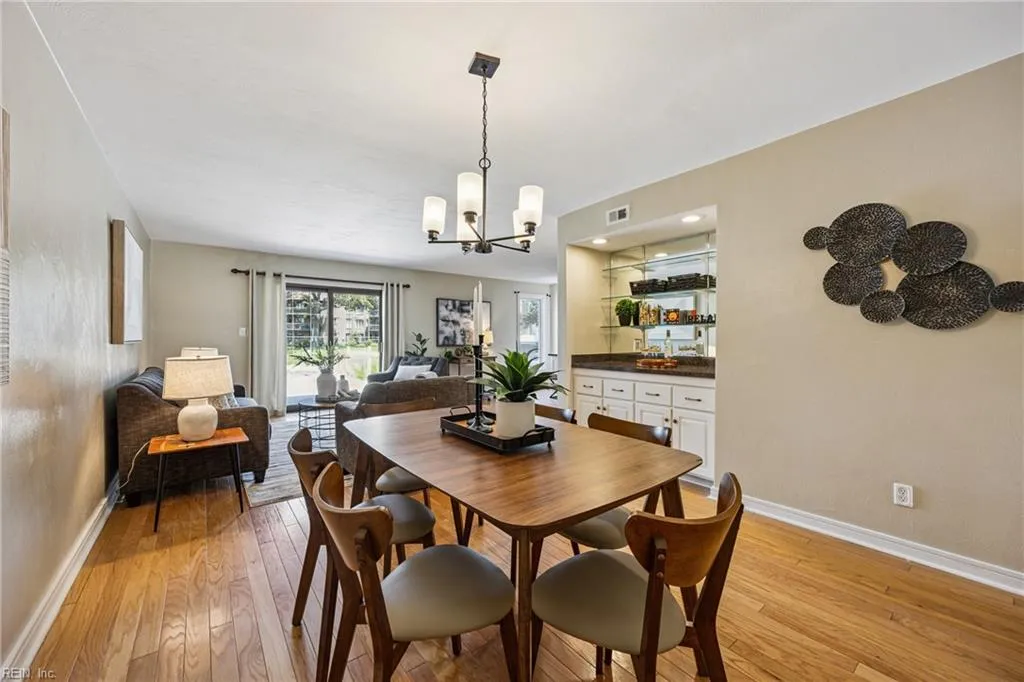 Portsmouth, Virginia 23703, United States, 3 Bedrooms Bedrooms, ,3 BathroomsBathrooms,Residential,Active,173521