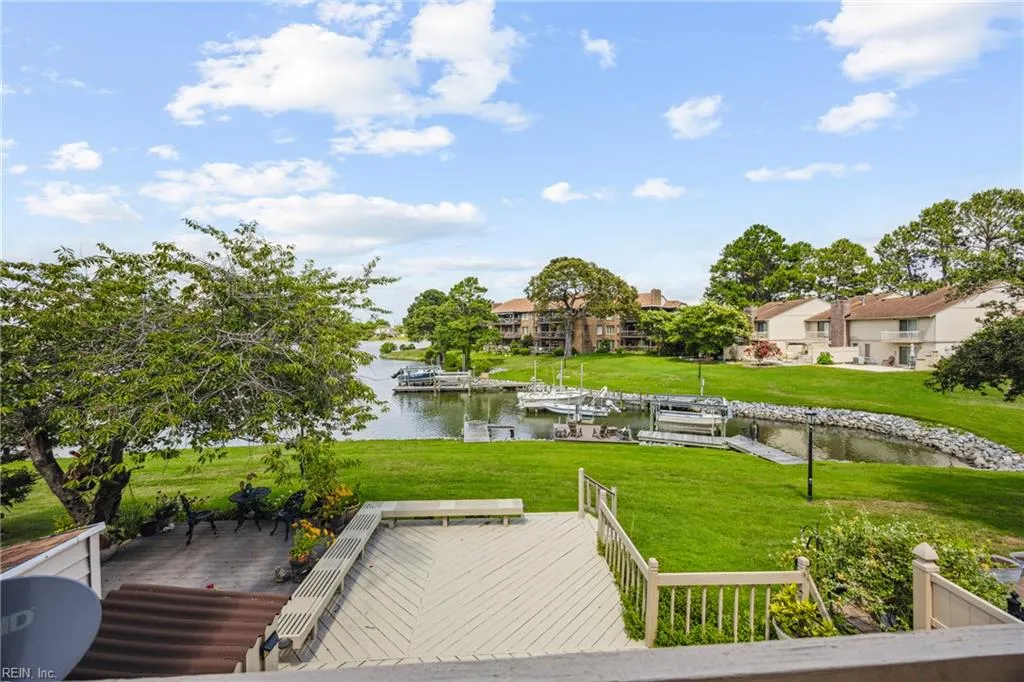 Portsmouth, Virginia 23703, United States, 3 Bedrooms Bedrooms, ,3 BathroomsBathrooms,Residential,Active,173521