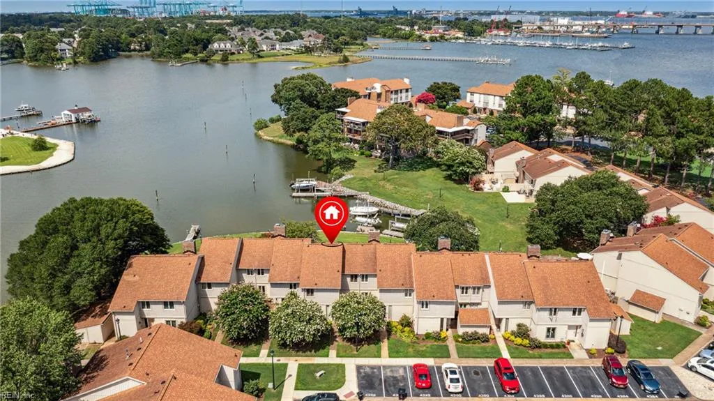 Portsmouth, Virginia 23703, United States, 3 Bedrooms Bedrooms, ,3 BathroomsBathrooms,Residential,Active,173521