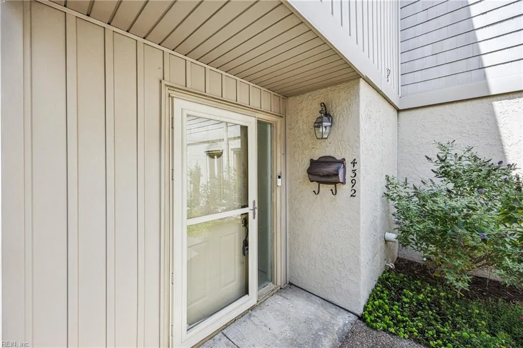 Portsmouth, Virginia 23703, United States, 3 Bedrooms Bedrooms, ,3 BathroomsBathrooms,Residential,Active,173521