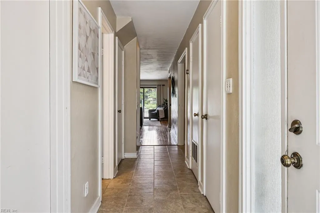 Portsmouth, Virginia 23703, United States, 3 Bedrooms Bedrooms, ,3 BathroomsBathrooms,Residential,Active,173521