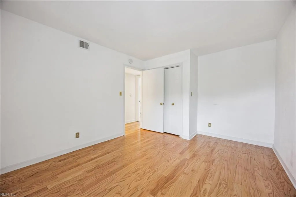 Portsmouth, Virginia 23703, United States, 3 Bedrooms Bedrooms, ,3 BathroomsBathrooms,Residential,Active,173521