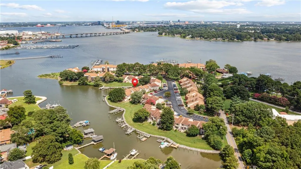 Portsmouth, Virginia 23703, United States, 3 Bedrooms Bedrooms, ,3 BathroomsBathrooms,Residential,Active,173521