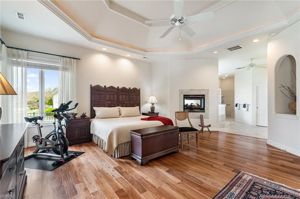 Virginia Beach, Virginia 23456, United States, 4 Bedrooms Bedrooms, ,3 BathroomsBathrooms,Residential,Pending,102781