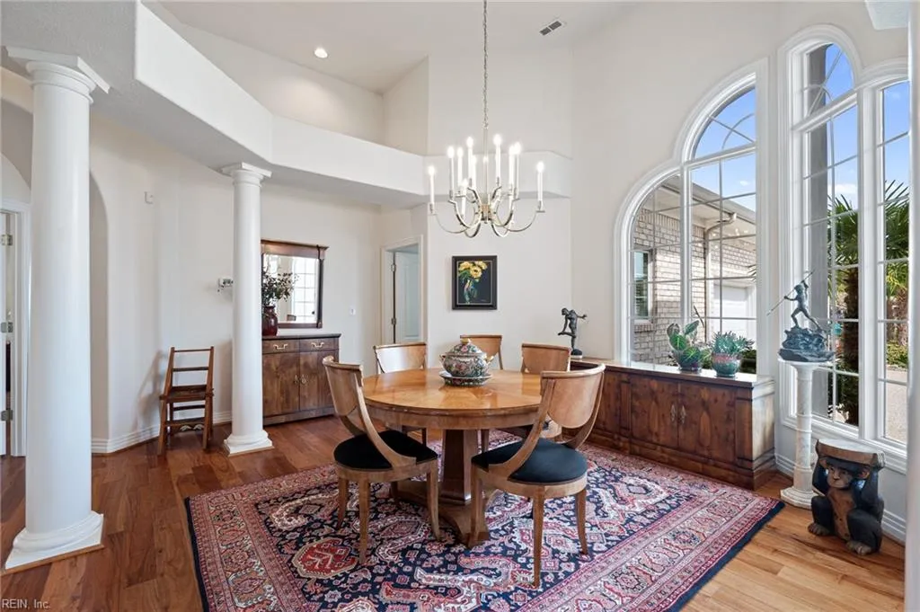 Virginia Beach, Virginia 23456, United States, 4 Bedrooms Bedrooms, ,3 BathroomsBathrooms,Residential,Pending,102781