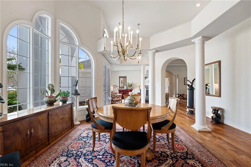 Virginia Beach, Virginia 23456, United States, 4 Bedrooms Bedrooms, ,3 BathroomsBathrooms,Residential,Pending,102781