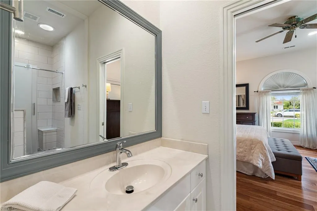 Virginia Beach, Virginia 23456, United States, 4 Bedrooms Bedrooms, ,3 BathroomsBathrooms,Residential,Pending,102781