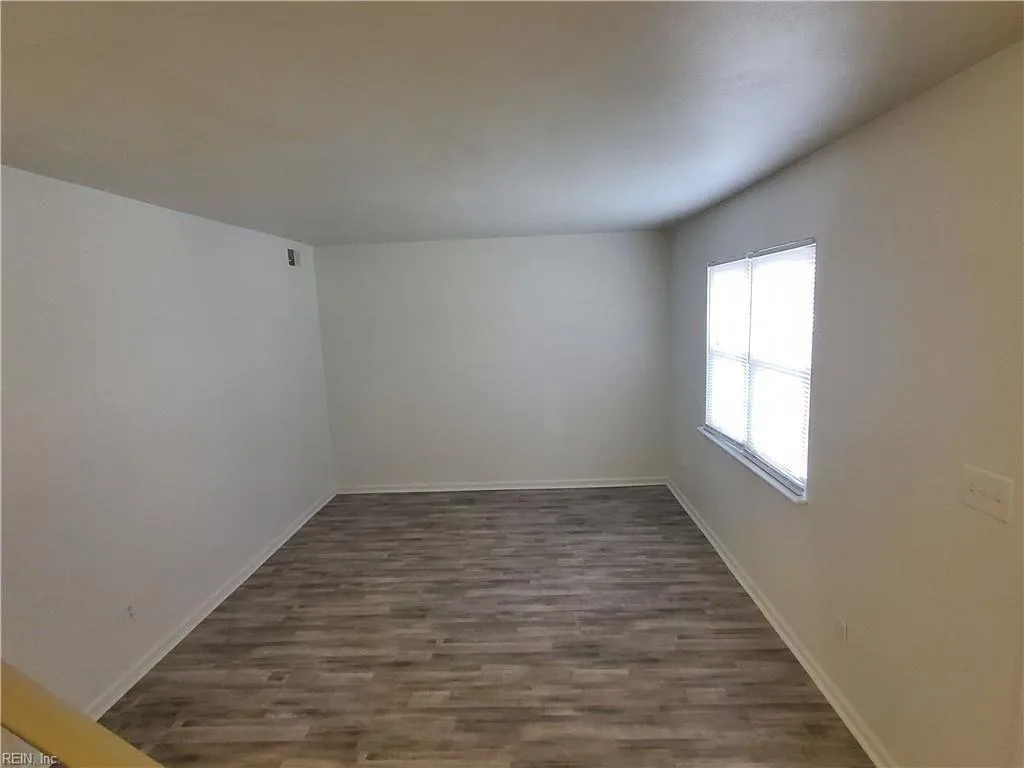 Virginia Beach, Virginia 23455, United States, 3 Bedrooms Bedrooms, ,2 BathroomsBathrooms,Residential,Active,77565