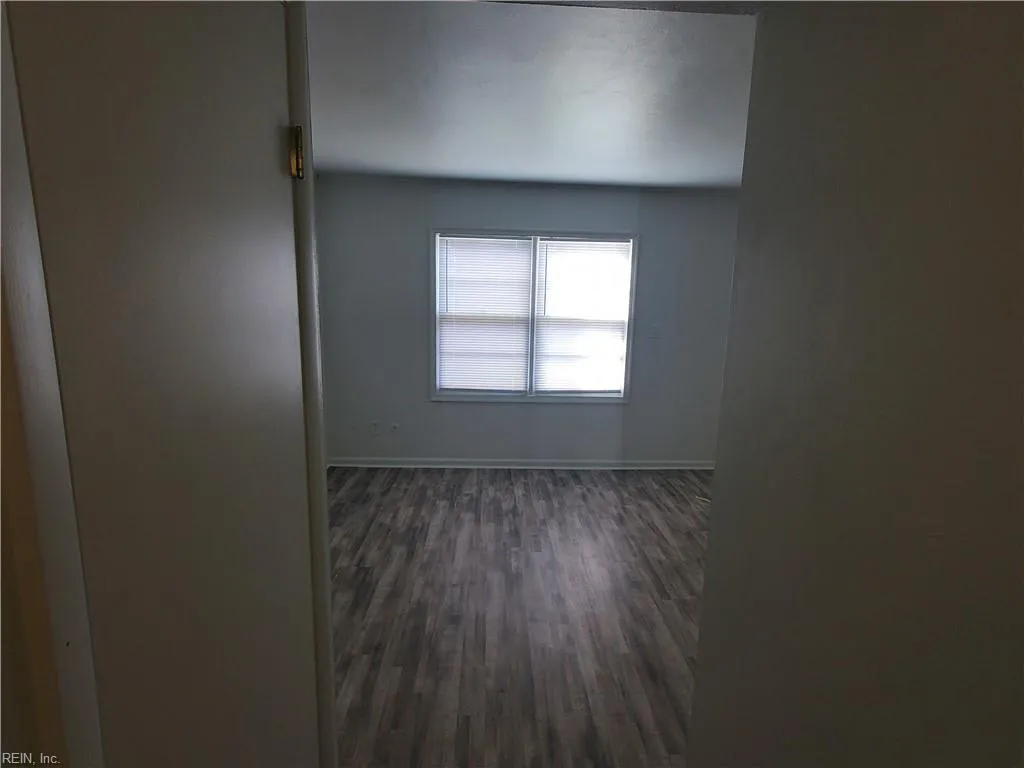 Virginia Beach, Virginia 23455, United States, 3 Bedrooms Bedrooms, ,2 BathroomsBathrooms,Residential,Active,77565