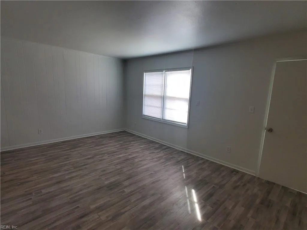 Virginia Beach, Virginia 23455, United States, 3 Bedrooms Bedrooms, ,2 BathroomsBathrooms,Residential,Active,77565