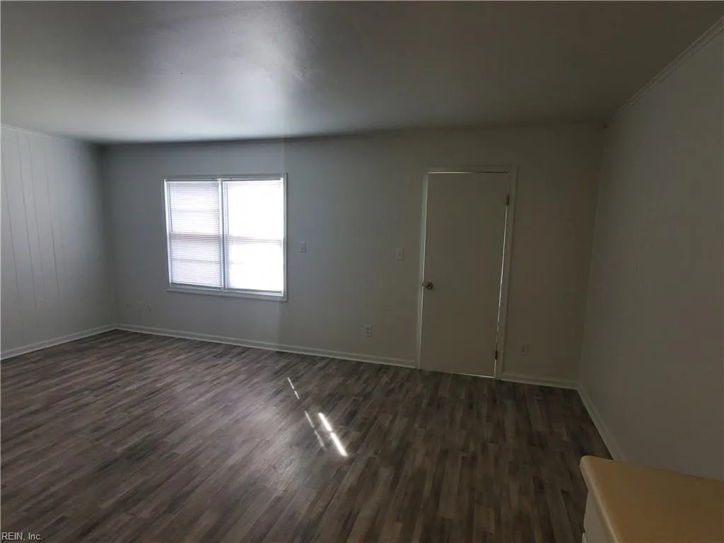 Virginia Beach, Virginia 23455, United States, 3 Bedrooms Bedrooms, ,2 BathroomsBathrooms,Residential,Active,77565