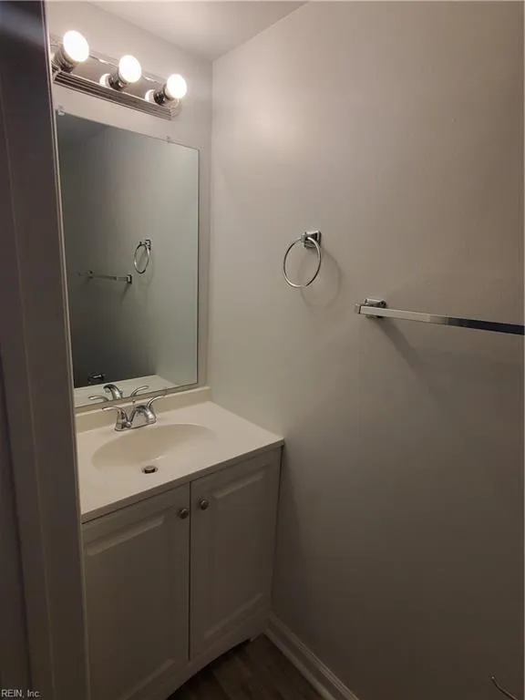 Virginia Beach, Virginia 23455, United States, 3 Bedrooms Bedrooms, ,2 BathroomsBathrooms,Residential,Active,77565