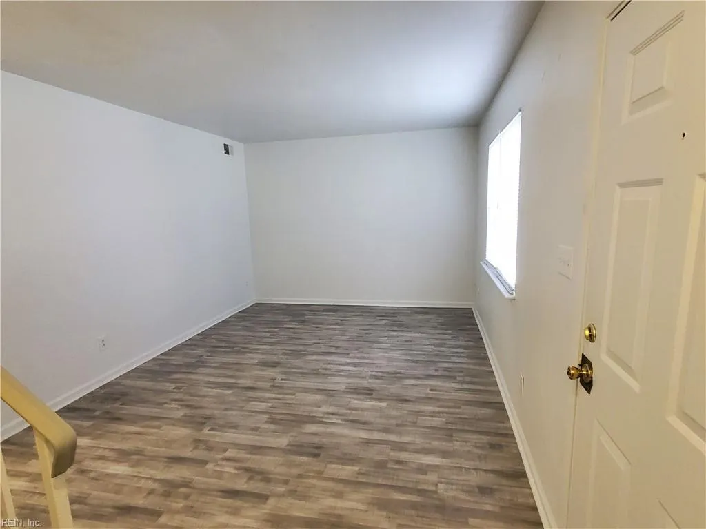 Virginia Beach, Virginia 23455, United States, 3 Bedrooms Bedrooms, ,2 BathroomsBathrooms,Residential,Active,77565