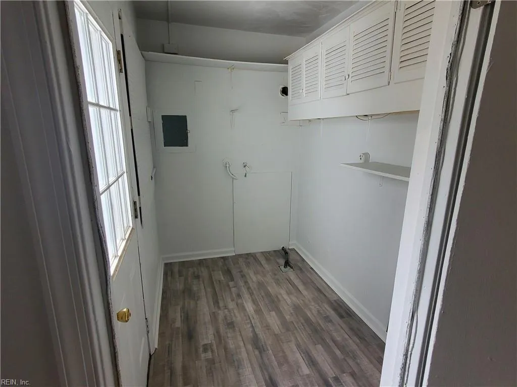 Virginia Beach, Virginia 23455, United States, 3 Bedrooms Bedrooms, ,2 BathroomsBathrooms,Residential,Active,77565