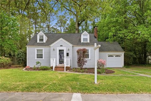 Photo of 233 E Bayview Boulevard, Norfolk, VA 23503 (MLS # 10631342)