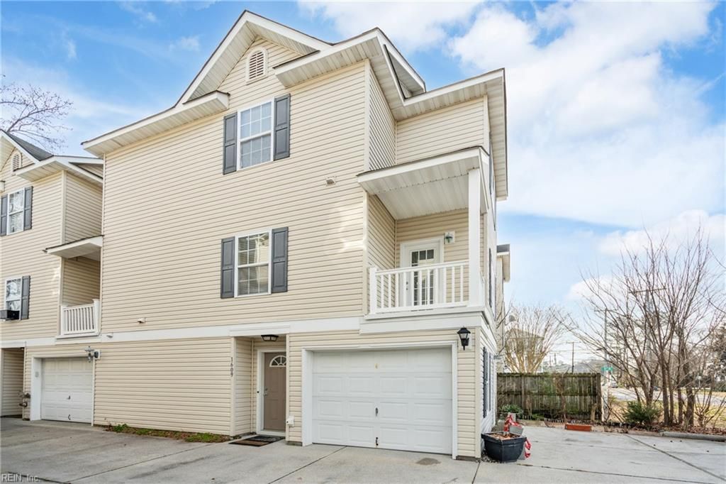 Photo of 1609 Parks Avenue, Virginia Beach, VA 23451 (MLS # 10615511)