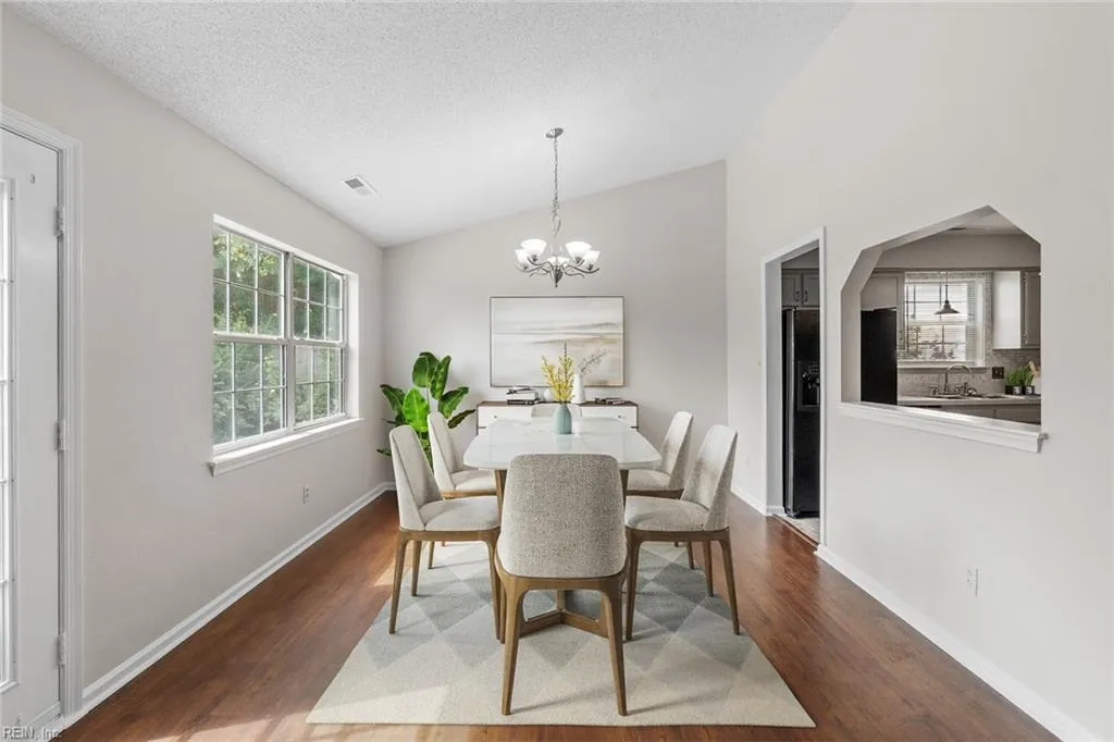 Virginia Beach, Virginia 23454, United States, 3 Bedrooms Bedrooms, ,2 BathroomsBathrooms,Residential,Active,198898