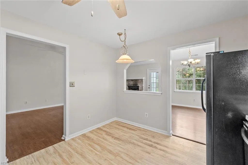 Virginia Beach, Virginia 23454, United States, 3 Bedrooms Bedrooms, ,2 BathroomsBathrooms,Residential,Active,198898