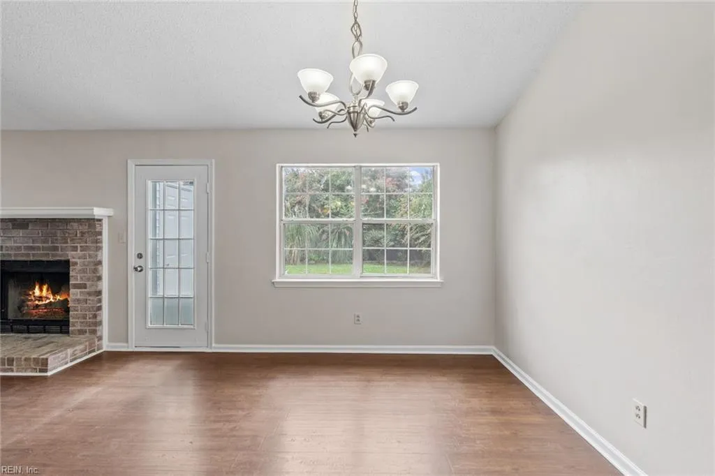 Virginia Beach, Virginia 23454, United States, 3 Bedrooms Bedrooms, ,2 BathroomsBathrooms,Residential,Active,198898