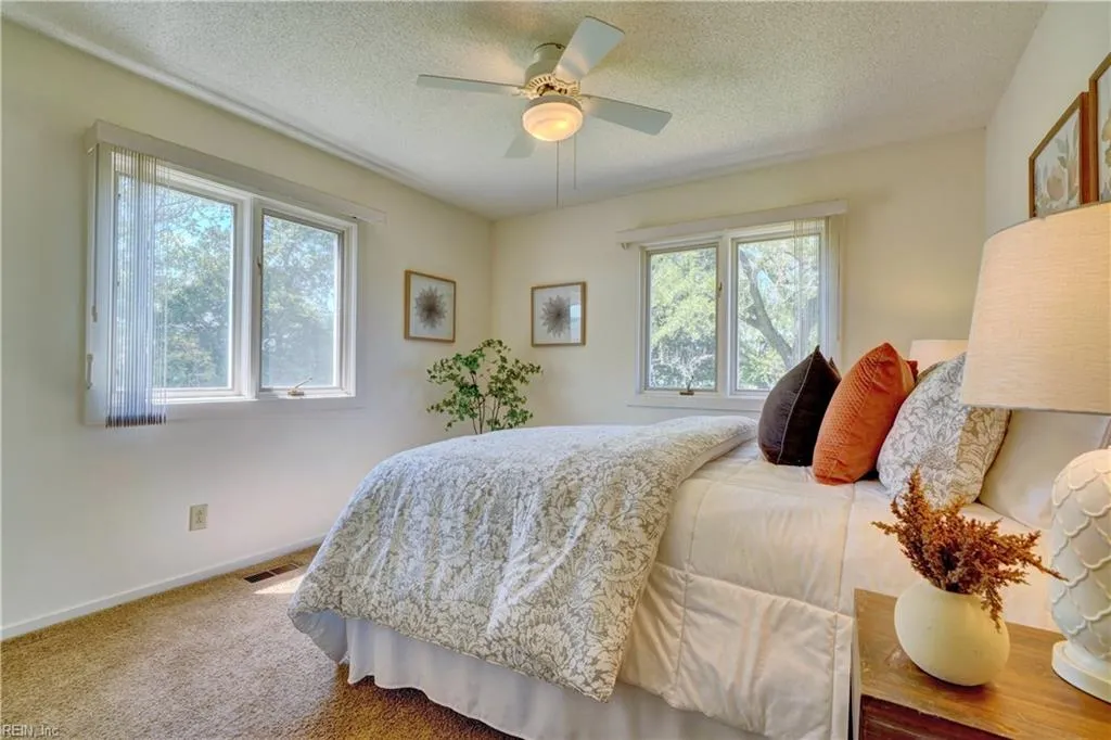 Norfolk, Virginia 23508, United States, 4 Bedrooms Bedrooms, ,2 BathroomsBathrooms,Residential,Pending,112064