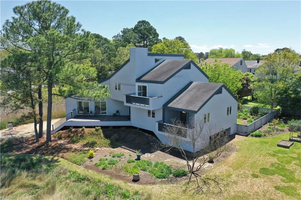 Norfolk, Virginia 23508, United States, 4 Bedrooms Bedrooms, ,2 BathroomsBathrooms,Residential,Pending,112064