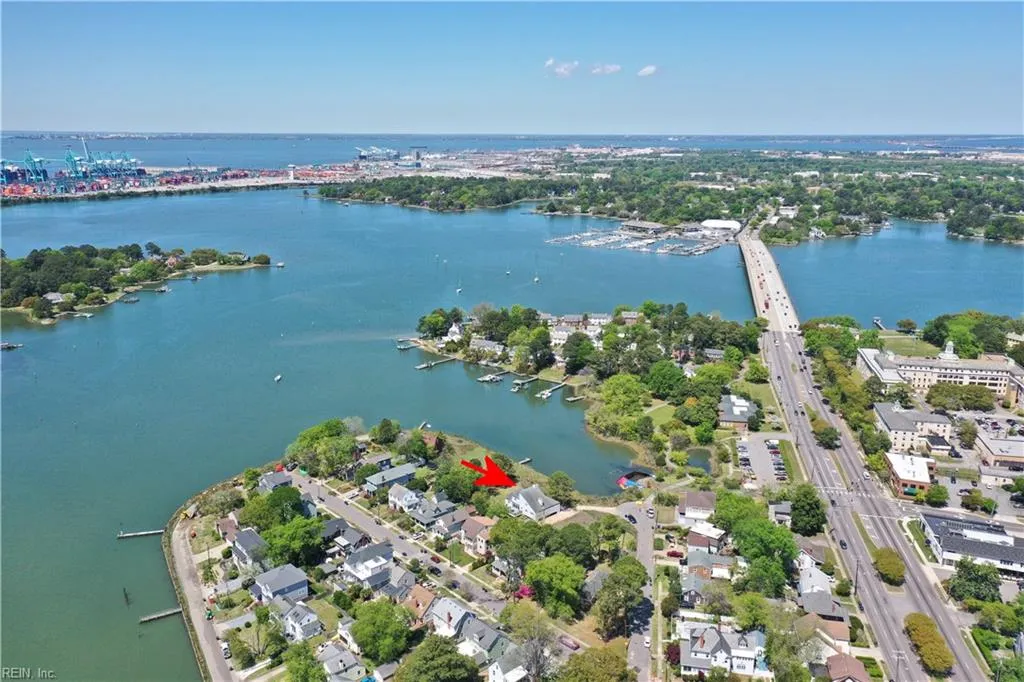 Norfolk, Virginia 23508, United States, 4 Bedrooms Bedrooms, ,2 BathroomsBathrooms,Residential,Pending,112064