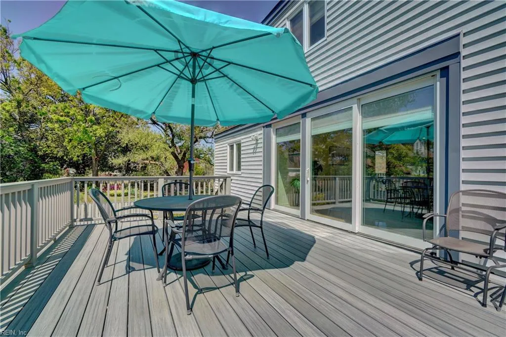 Norfolk, Virginia 23508, United States, 4 Bedrooms Bedrooms, ,2 BathroomsBathrooms,Residential,Pending,112064