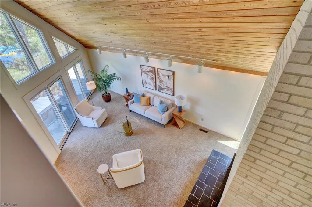 Norfolk, Virginia 23508, United States, 4 Bedrooms Bedrooms, ,2 BathroomsBathrooms,Residential,Pending,112064