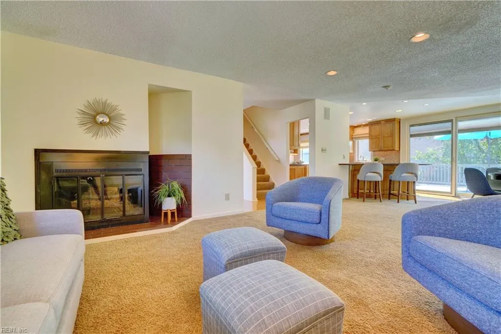 Norfolk, Virginia 23508, United States, 4 Bedrooms Bedrooms, ,2 BathroomsBathrooms,Residential,Pending,112064