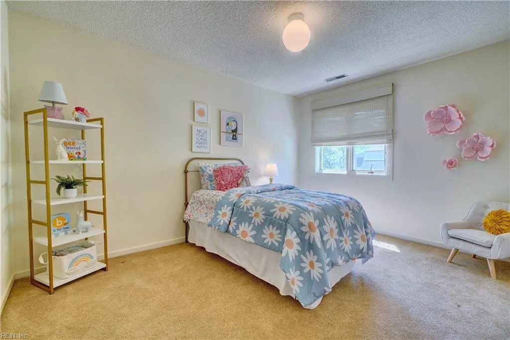 Norfolk, Virginia 23508, United States, 4 Bedrooms Bedrooms, ,2 BathroomsBathrooms,Residential,Pending,112064