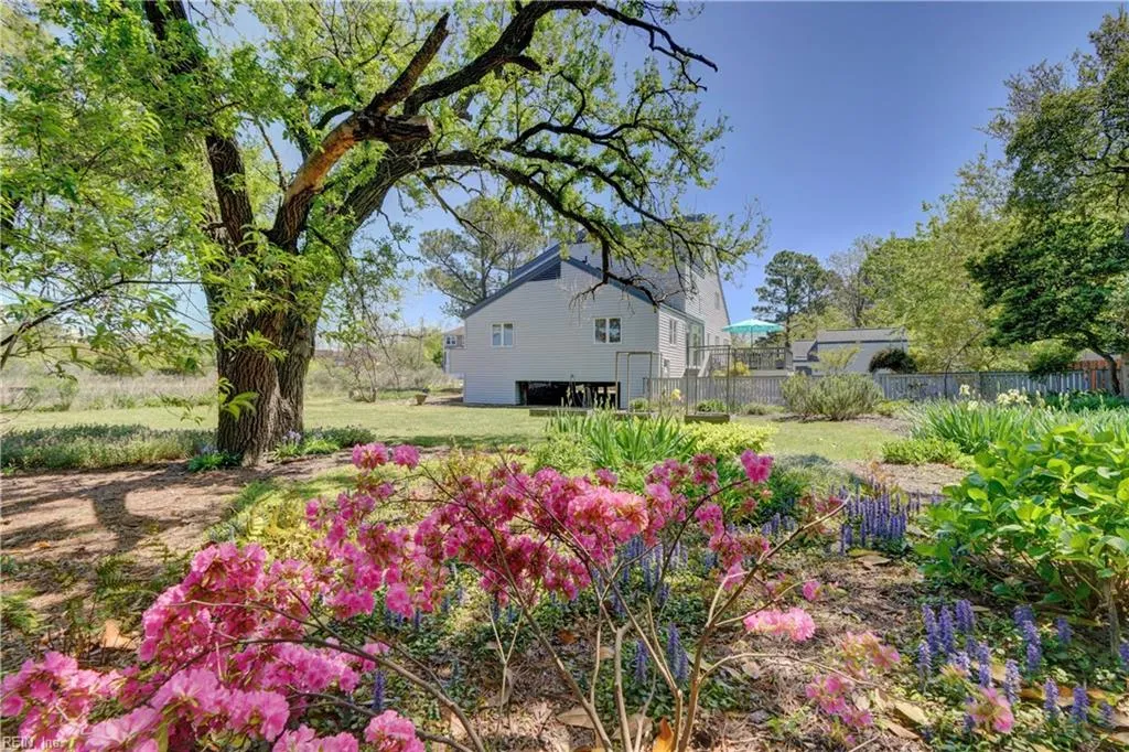 Norfolk, Virginia 23508, United States, 4 Bedrooms Bedrooms, ,2 BathroomsBathrooms,Residential,Pending,112064