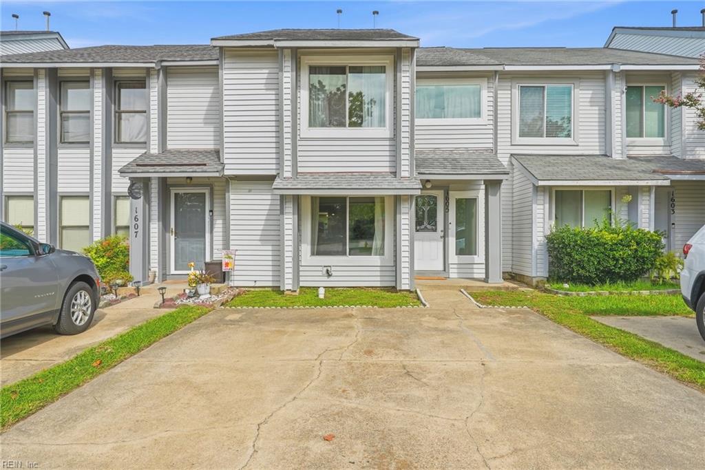 Photo of 1605 Kitimal Drive, Virginia Beach, VA 23454 (MLS # 10651501)