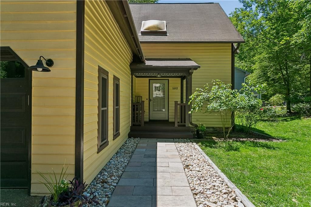 Photo of 102 Tendril Court, Williamsburg, VA 23188 (MLS # 10636472)