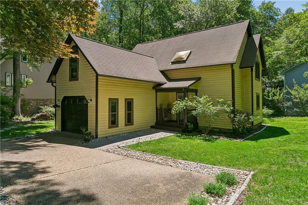 Photo of 102 Tendril Court, Williamsburg, VA 23188 (MLS # 10636472)