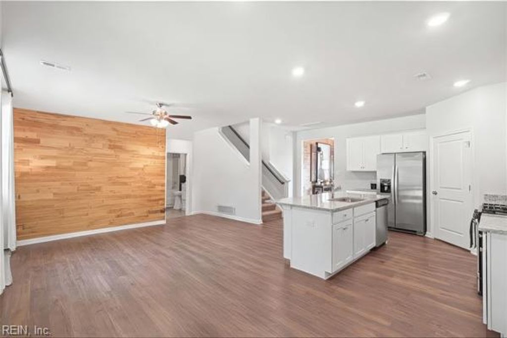 Photo of 304 Kings Lane, Franklin, VA 23851 (MLS # 10610497)