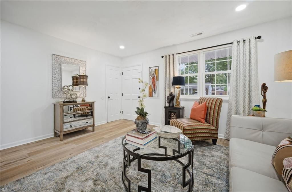 Photo of 3904 Old Farm Road, Portsmouth, VA 23703 (MLS # 10638915)