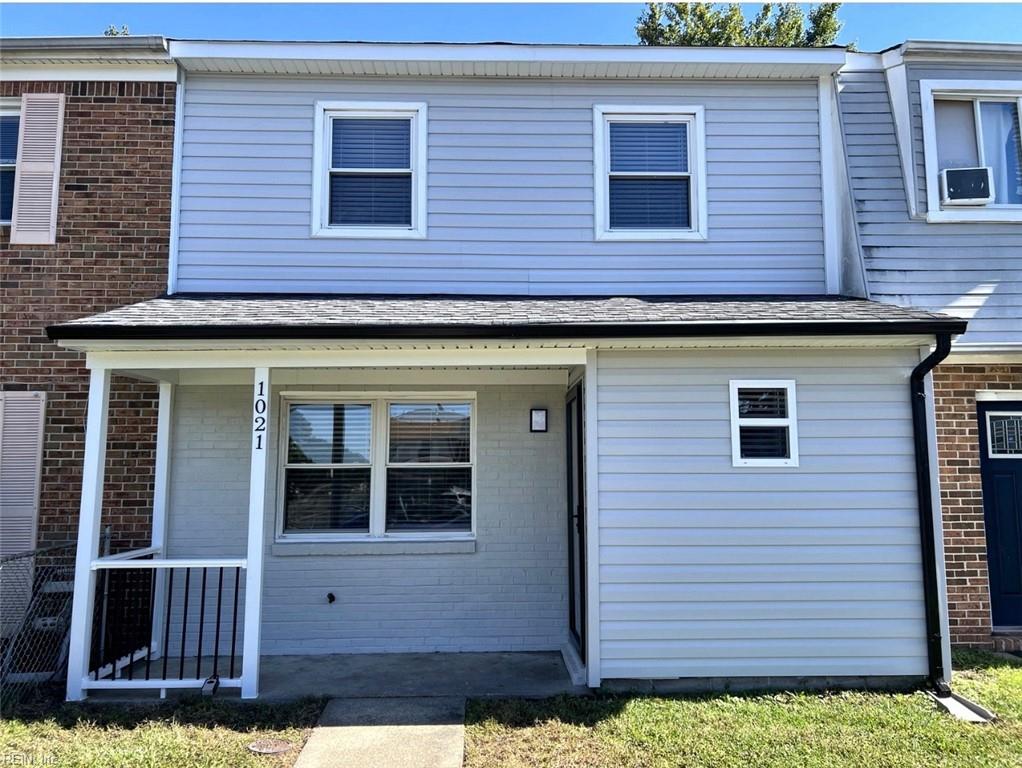 Photo of 1021 Roundtable Court, Chesapeake, VA 23322 (MLS # 10657685)