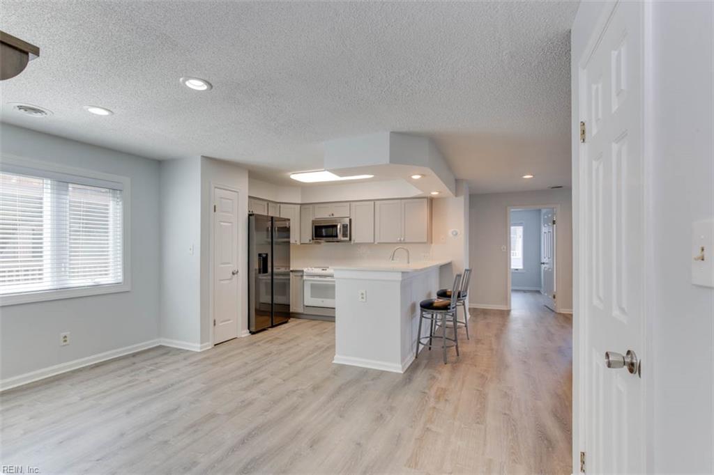 2509 Bridge Side PL