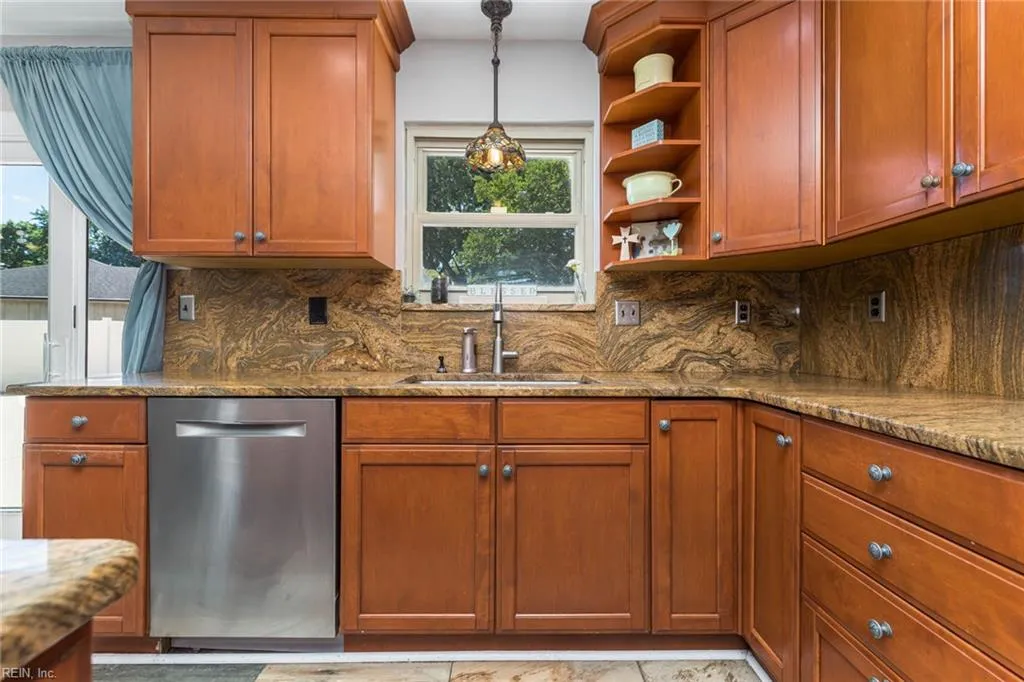 Virginia Beach, Virginia 23454, United States, 4 Bedrooms Bedrooms, ,3 BathroomsBathrooms,Residential,Active,135682